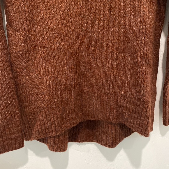 Old Navy Rust Knit Turtle Neck Sweater - Picture 5 of 7